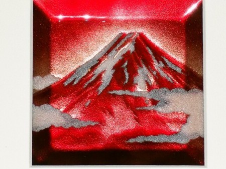 縁起もの)七宝焼き 赤富士の絵-